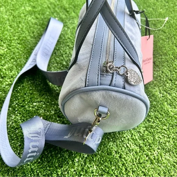 Juicy Couture light blue mini barrel bag RARE FIND - Picture 4 of 6